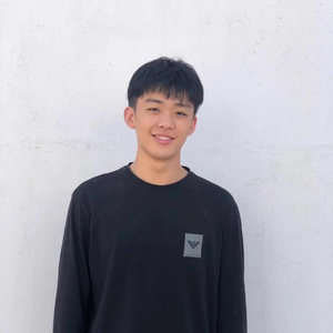 老公舔女人下面视屏
